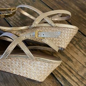 Like new Lilly Pulitzer wedge sandals